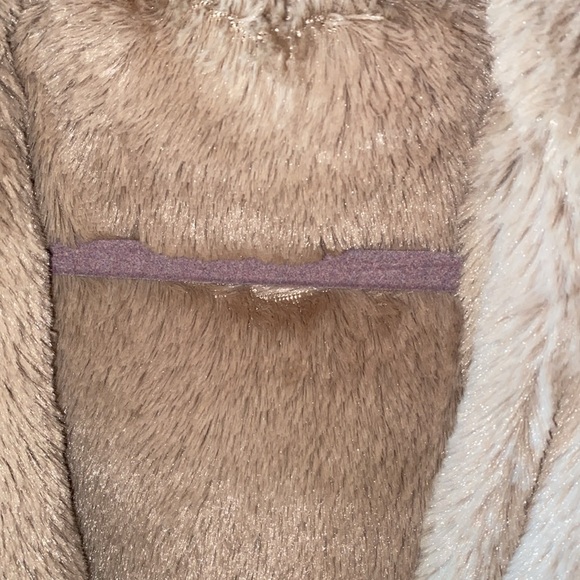 Code Hooded Vest - Picture 3 of 4